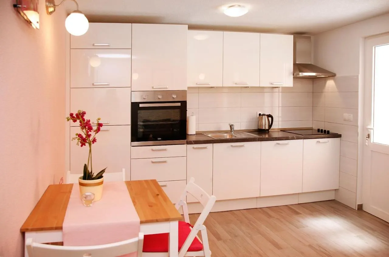 Villa Zen Trogir - Apartment Okrug, Heated Pool, Ev Type 2